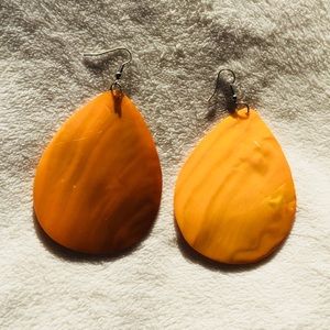 Mustard Classic Earrings🔆